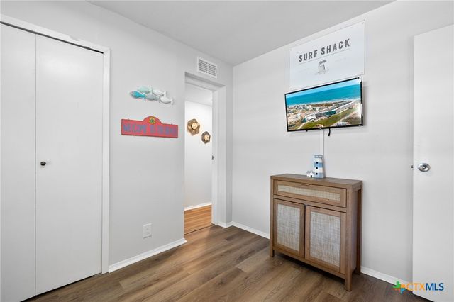 5973 State Highway 361 125, Port Aransas, TX 78373