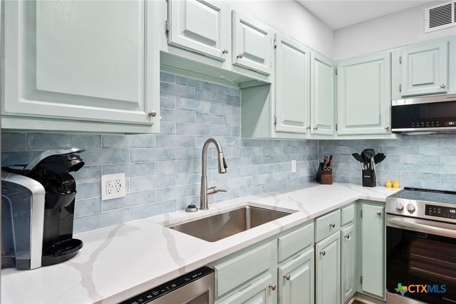 5973 State Highway 361 125, Port Aransas, TX 78373