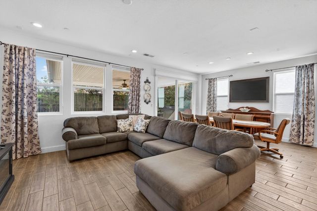 12654 Solsberry Way, Rancho Cordova, CA 95742