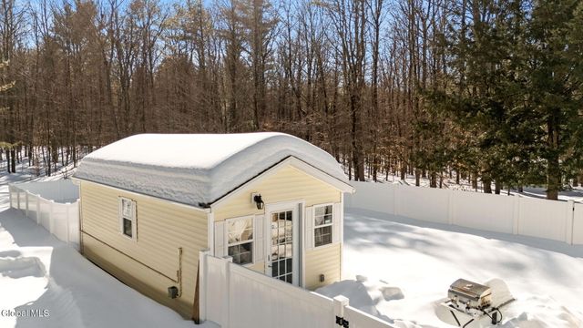 463 Southline Road, Galway, NY 12074