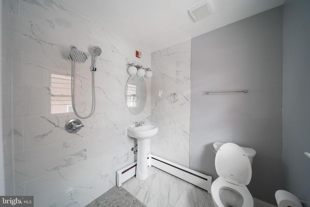 8020 EASTERN AVE NW, Washington, DC 20012