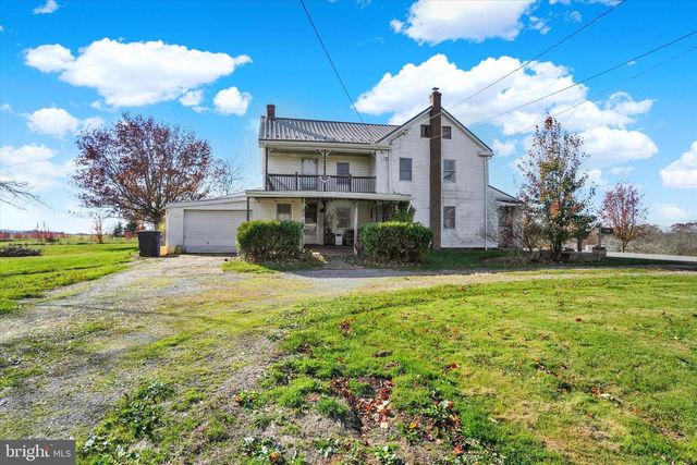 5270 PINE HILL RD, Dover, PA 17315