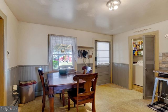 5270 PINE HILL RD, Dover, PA 17315