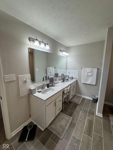 262 Abby Lane, Batesville, IN 47006