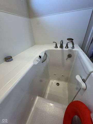 262 Abby Lane, Batesville, IN 47006