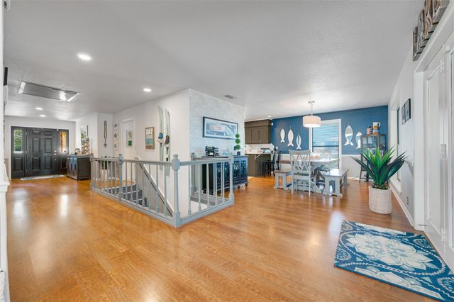 536 Wildewood DR, Chandler, TX 75758