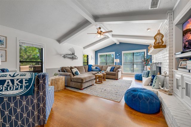 536 Wildewood DR, Chandler, TX 75758