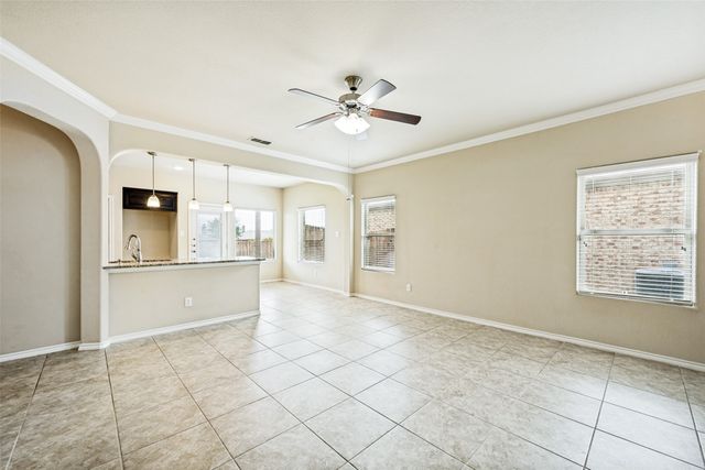 6916 Cloudcroft Lane, Fort Worth, TX 76131