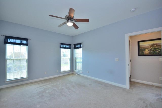 1530 Roxbury WAY, Waukesha, WI 53186