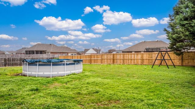 1760 Wysteria, Conway, AR 71913