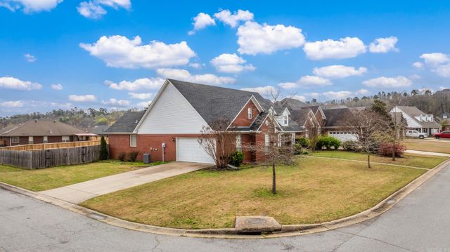 1760 Wysteria, Conway, AR 71913