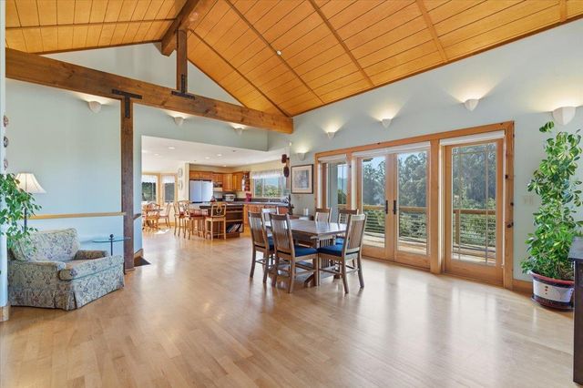 1175 Eagle Hill Road, Royal Oaks, CA 95076