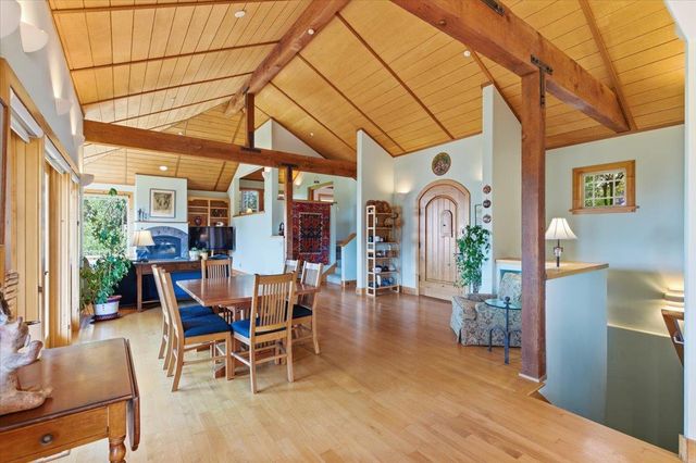 1175 Eagle Hill Road, Royal Oaks, CA 95076