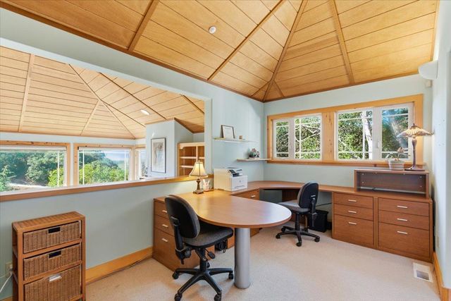 1175 Eagle Hill Road, Royal Oaks, CA 95076