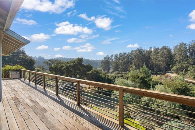 1175 Eagle Hill Road, Royal Oaks, CA 95076