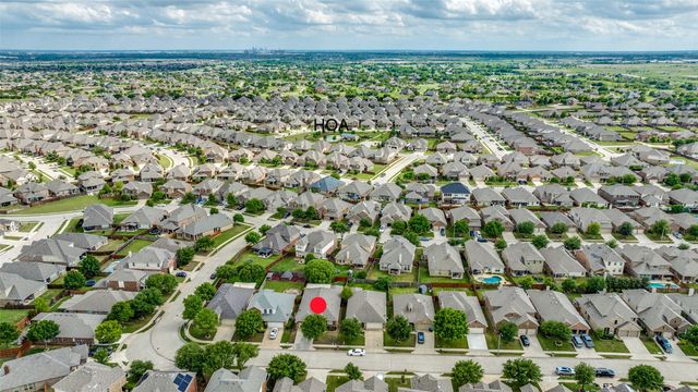 1109 Crest Meadow Drive, Fort Worth, TX 76052