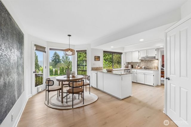 4518 164th Court NE, Redmond, WA 98052