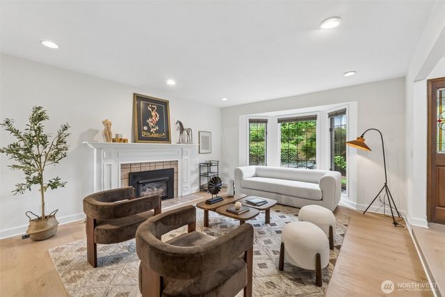 4518 164th Court NE, Redmond, WA 98052
