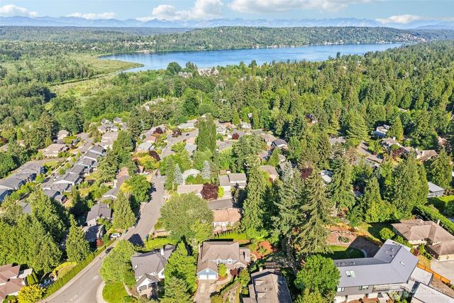 4518 164th Court NE, Redmond, WA 98052