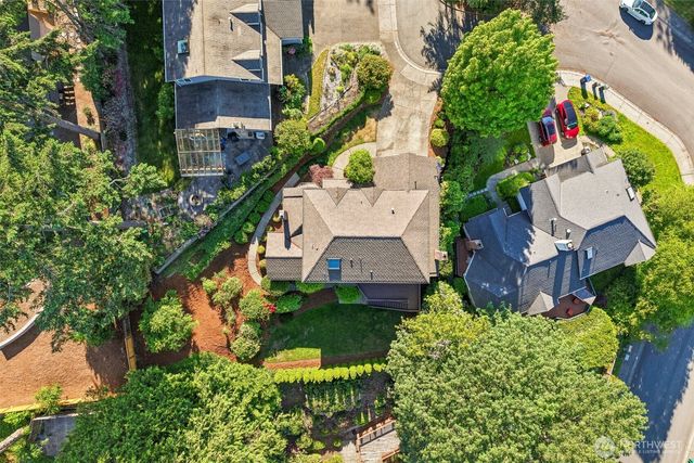 4518 164th Court NE, Redmond, WA 98052