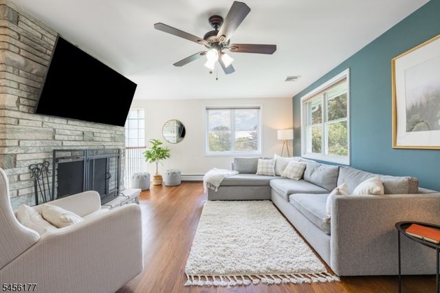 27 Dalewood Rd, Wayne Twp., NJ 07470