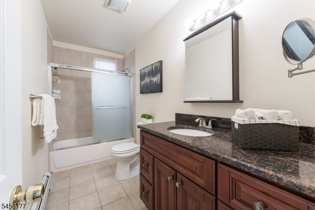 27 Dalewood Rd, Wayne Twp., NJ 07470