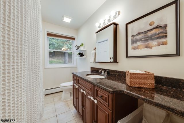 27 Dalewood Rd, Wayne Twp., NJ 07470