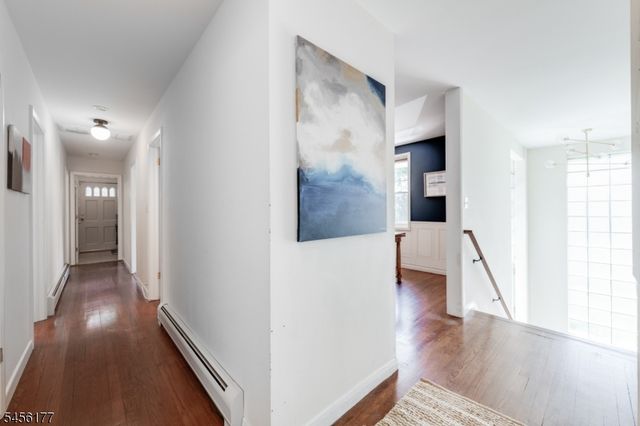 27 Dalewood Rd, Wayne Twp., NJ 07470