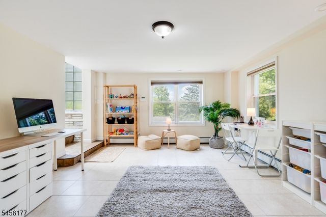 27 Dalewood Rd, Wayne Twp., NJ 07470