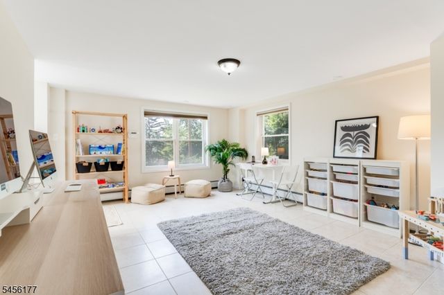 27 Dalewood Rd, Wayne Twp., NJ 07470