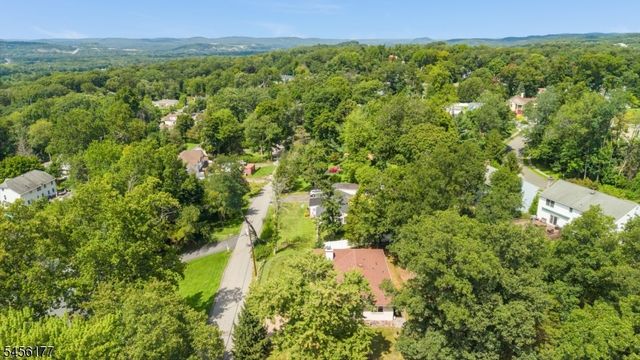 27 Dalewood Rd, Wayne Twp., NJ 07470