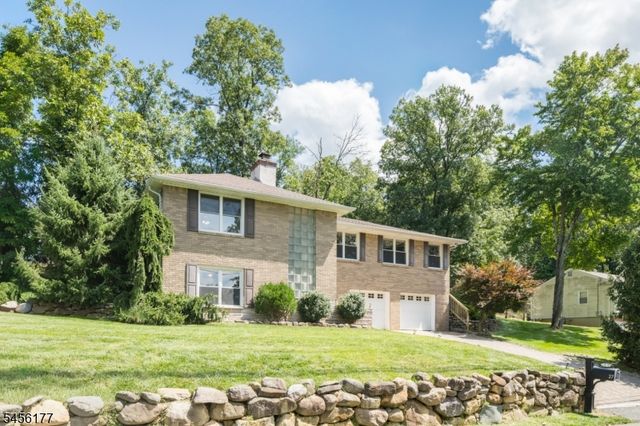 27 Dalewood Rd, Wayne Twp., NJ 07470