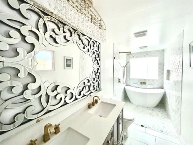 2209 Grovemont, Santa Ana, CA 92705
