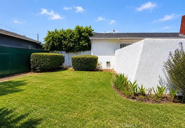 2209 Grovemont, Santa Ana, CA 92705