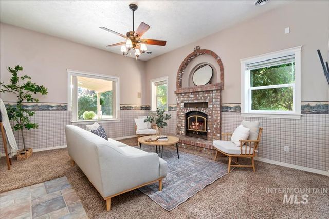 2321 E Brigantine, Eagle, ID 83616