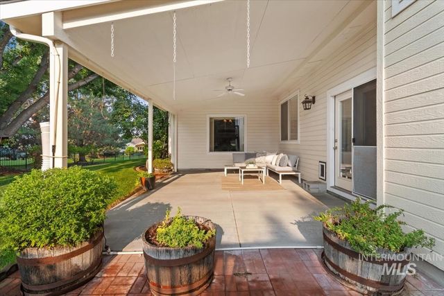 2321 E Brigantine, Eagle, ID 83616