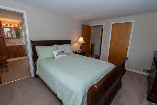 61000 Crumstown Highway, North Liberty, IN 46554