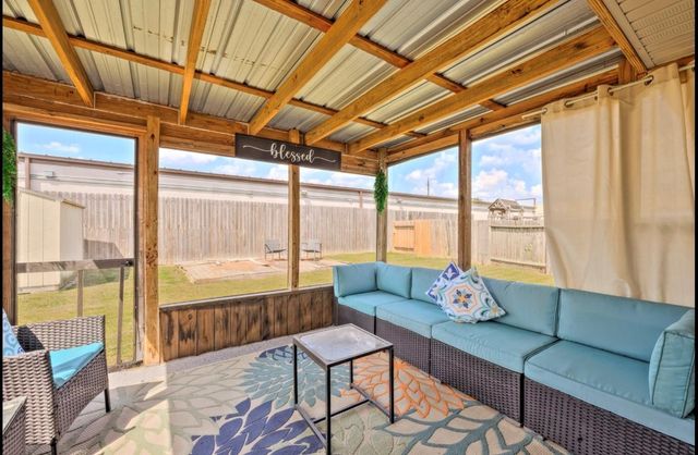 10735 Sunswept Fields Lane, Houston, TX 77064