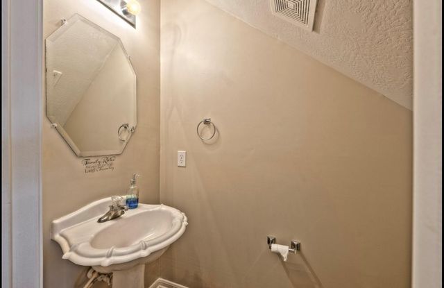 10735 Sunswept Fields Lane, Houston, TX 77064