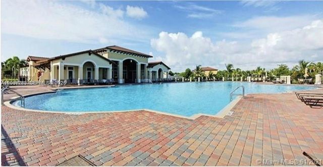 22811 SW 88th Place 222, Cutler Bay, FL 33190