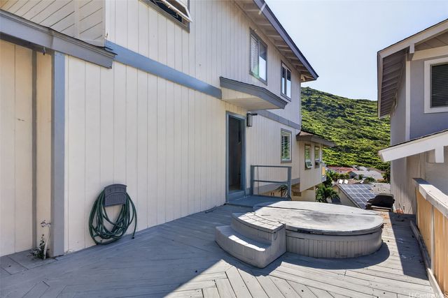 829 Kealahou Street, Honolulu, HI 96825