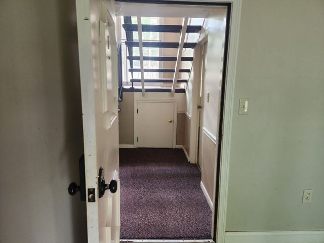 25 Farrwood Ave 1, North Andover, MA 01845