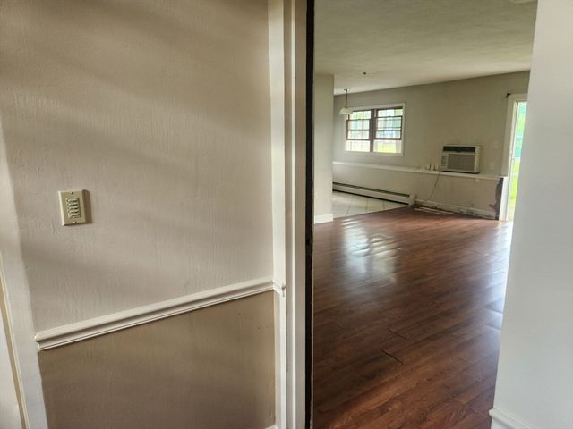 25 Farrwood Ave 1, North Andover, MA 01845