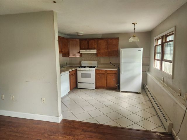 25 Farrwood Ave 1, North Andover, MA 01845