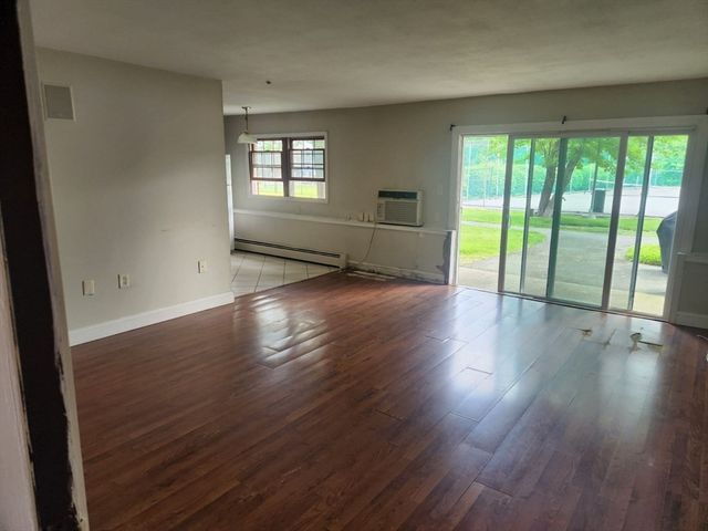 25 Farrwood Ave 1, North Andover, MA 01845