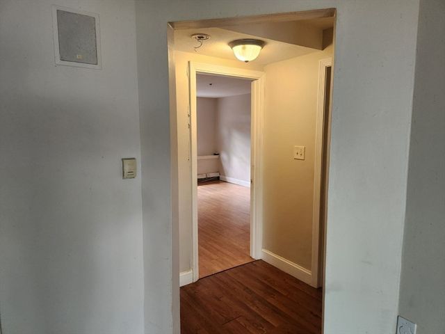 25 Farrwood Ave 1, North Andover, MA 01845