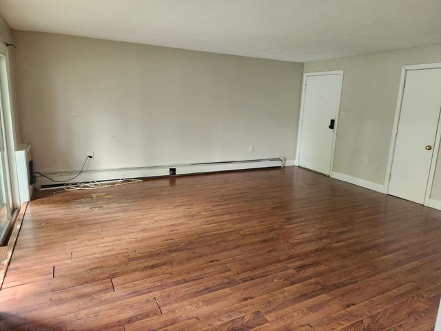 25 Farrwood Ave 1, North Andover, MA 01845