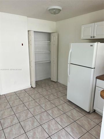 646 NW 4th Court 4, Hallandale Beach, FL 33009