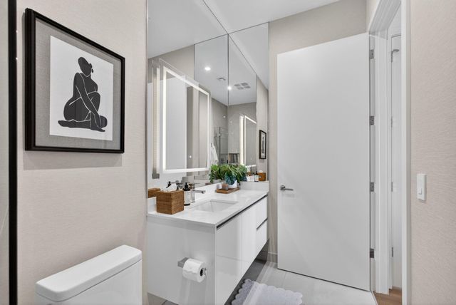 220 Lake Shore Drive 613, Lake Park, FL 33403