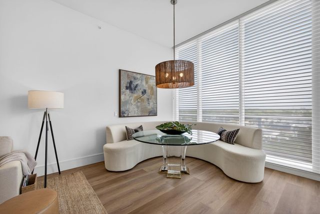 220 Lake Shore Drive 613, Lake Park, FL 33403